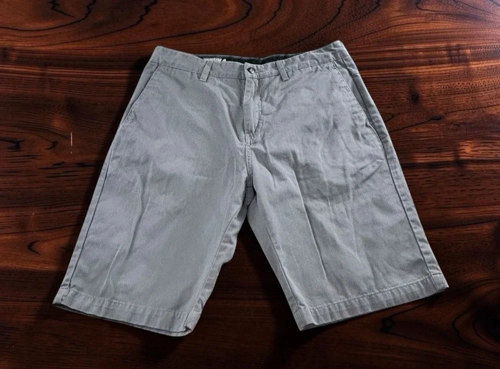 Men's Volcom Vmonty Grey Shorts Size 33 Skater Streetwear 10